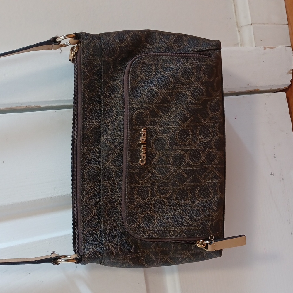 Calvin Klein Crossbody Bag